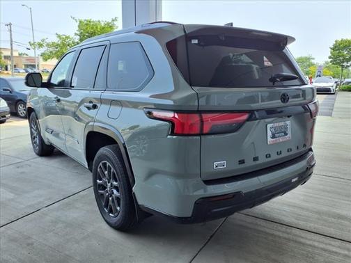 2025 Toyota Sequoia Platinum