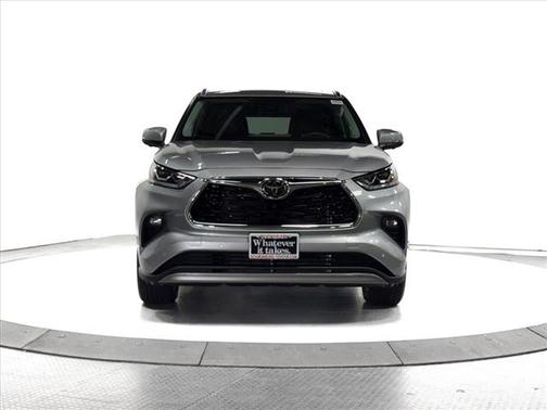 2024 Toyota Highlander Platinum