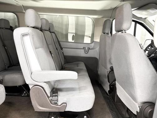 2015 Ford Transit-350 XLT