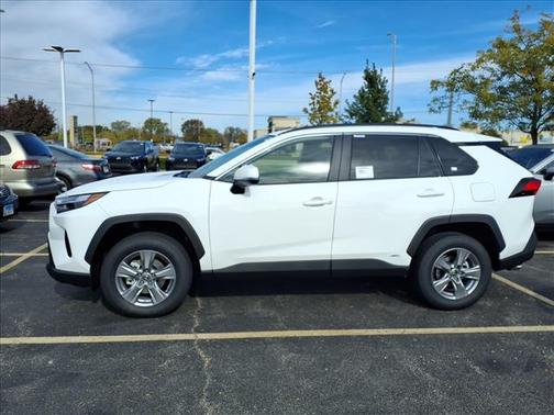 2025 Toyota RAV4 Hybrid XLE
