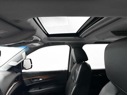 2020 Cadillac Escalade ESV Luxury