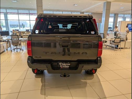 2025 Toyota Tacoma TRD Off Road