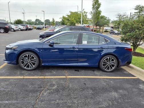2025 Toyota Camry XLE