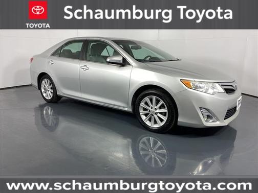 2013 Toyota Camry XLE for sale in Schaumburg, IL - image 1