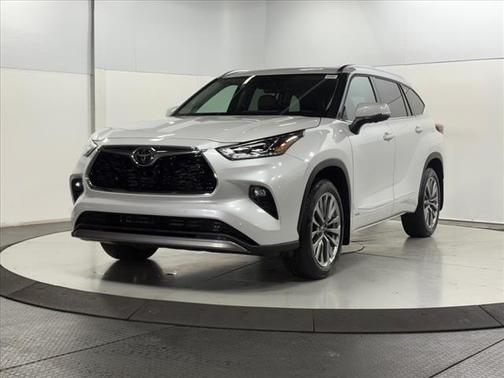2025 Toyota Highlander Hybrid Limited