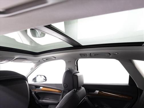 2021 Audi Q5 45 Premium Plus