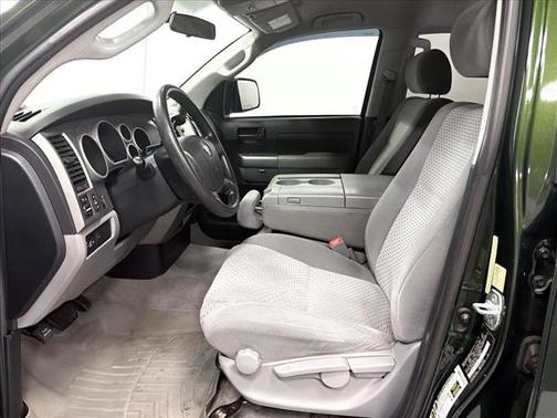 2011 Toyota Tundra Grade