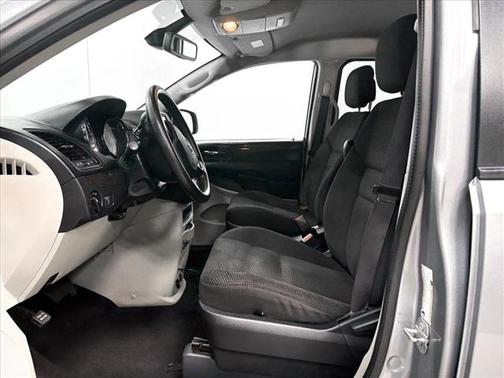 2020 Dodge Grand Caravan SE