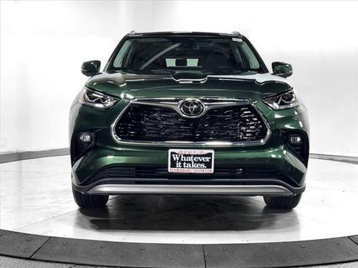 2024 Toyota Highlander Platinum