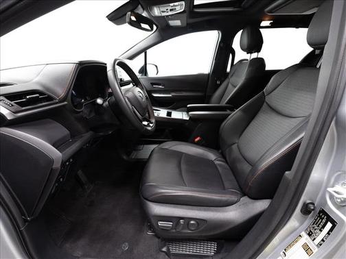 2023 Toyota Sienna XSE 7 Passenger