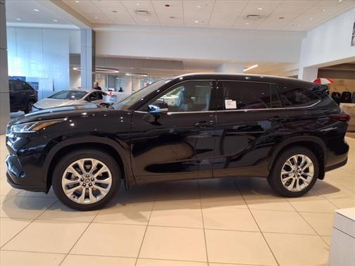 2025 Toyota Highlander Limited
