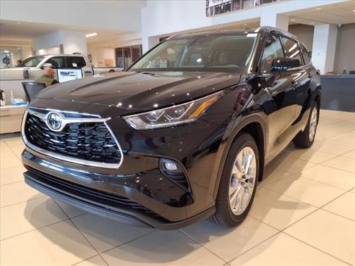 2025 Toyota Highlander Limited