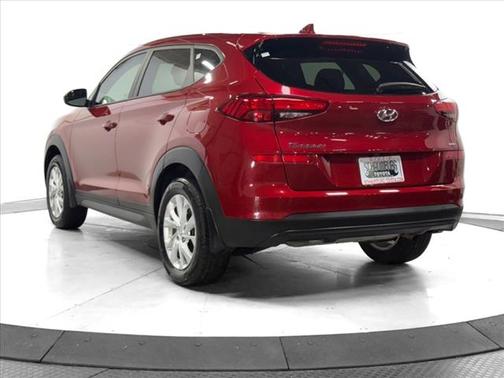 2021 Hyundai TUCSON SE