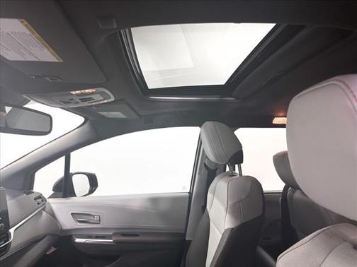2024 Toyota Sienna XSE 7 Passenger