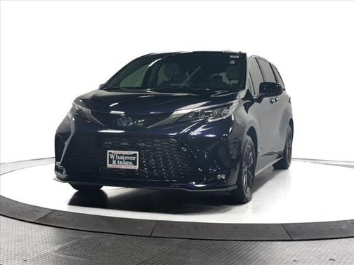 2024 Toyota Sienna XSE 7 Passenger