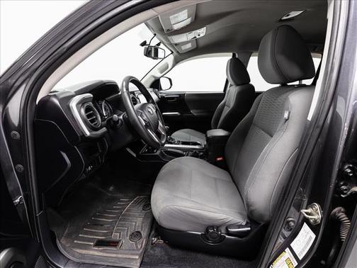 2016 Toyota Tacoma SR5