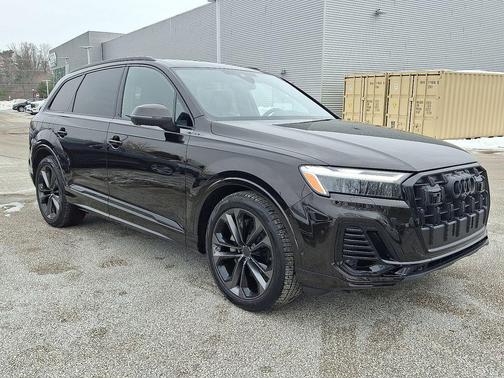 2026 Audi Q7 55 Premium Plus
