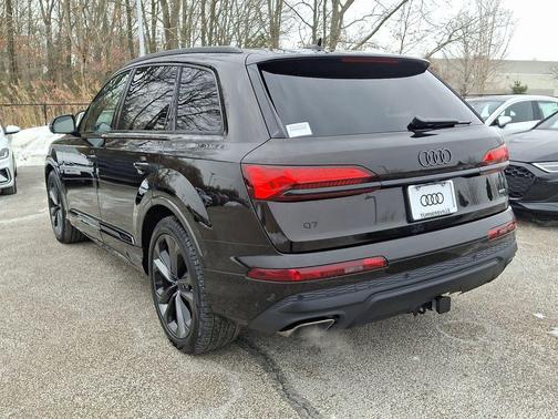 2026 Audi Q7 55 Premium Plus