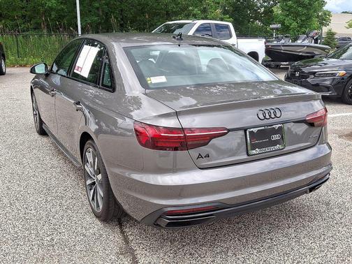 2022 Audi A4 40 Premium Plus