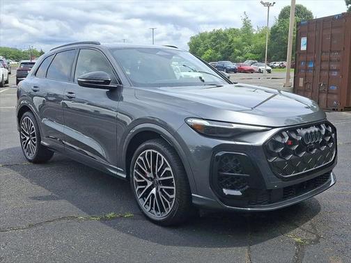 2025 Audi SQ5 quattro