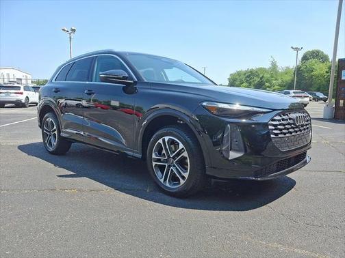 2025 Audi Q5 2.0T Premium