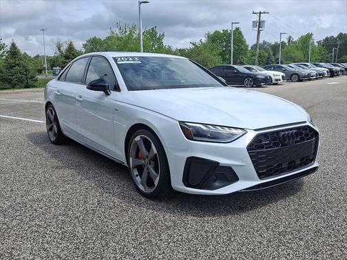 2023 Audi A4 45 S line Premium Plus