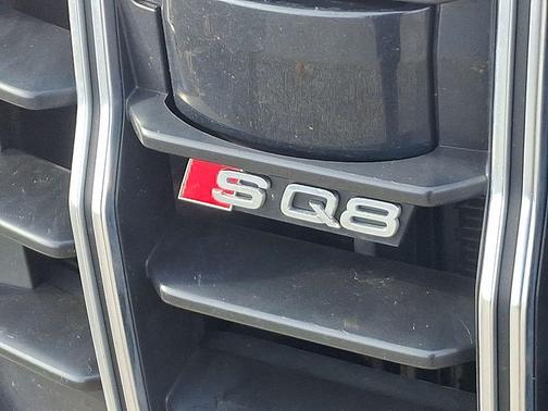 2023 Audi SQ8 4.0T Premium Plus