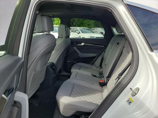 2024 Audi SQ5 3.0T Premium Plus