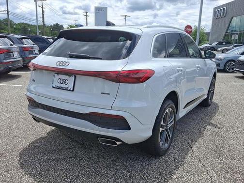 2025 Audi Q5 2.0T Premium