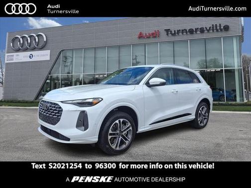 2025 Audi Q5 2.0T Premium