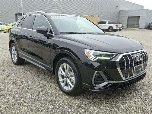 2022 Audi Q3 Premium Plus