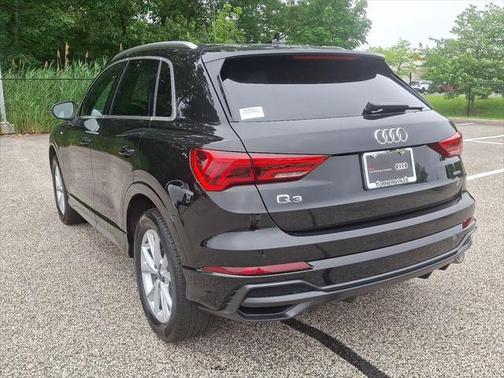 2022 Audi Q3 Premium Plus