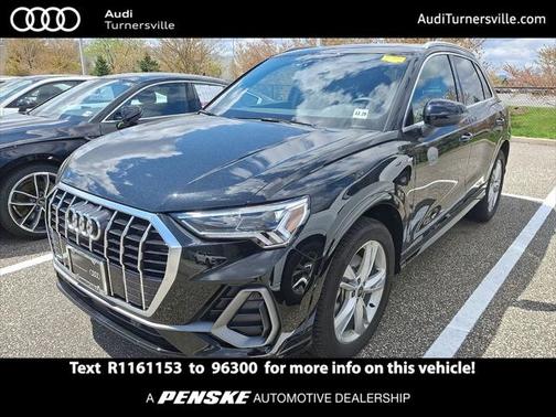 2024 Audi Q3 Premium