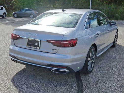 2022 Audi A4 40 Premium Plus