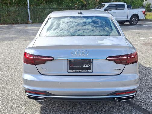 2022 Audi A4 40 Premium Plus