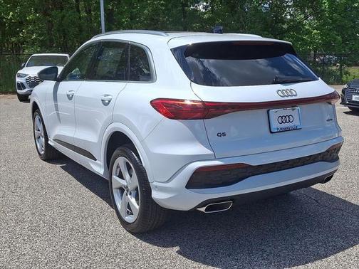2025 Audi Q5 2.0T Premium