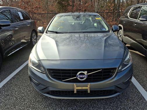 2017 Volvo S60 T5 Dynamic