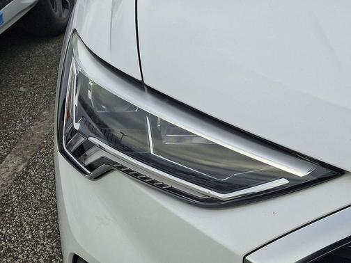 2023 Audi Q3 45 S line Premium Plus