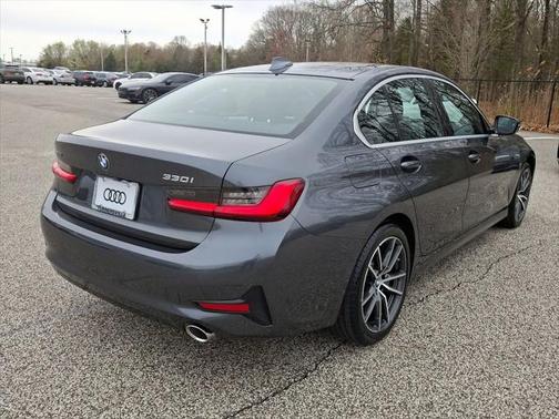 2021 BMW 330 i xDrive