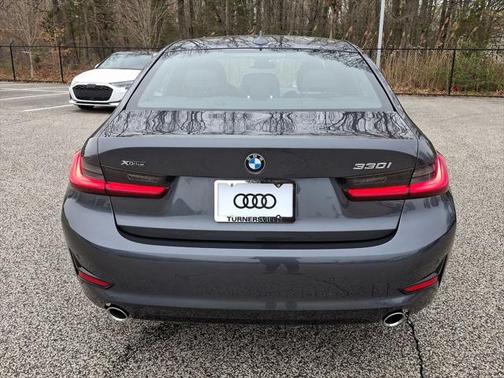2021 BMW 330 i xDrive