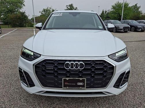 2022 Audi Q5 45 S line Premium