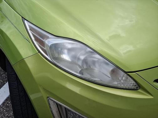 2011 Ford Fiesta SES