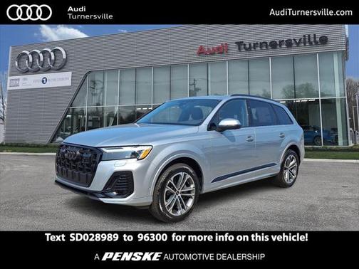 2025 Audi Q7 45 Premium Plus