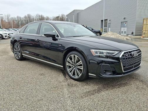 2023 Audi A8 L 55 TFSI quattro Tiptronic