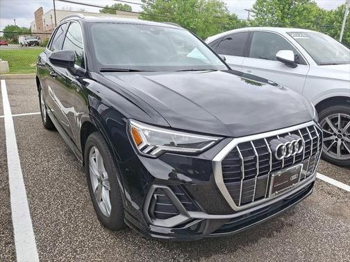 2024 Audi Q3 Premium