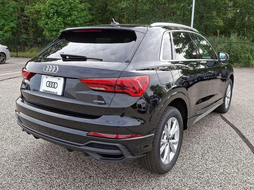 2025 Audi Q3 S Line quattro