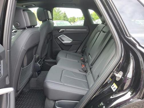 2025 Audi Q3 S Line quattro