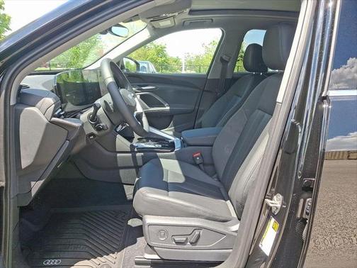 2025 Audi Q5 2.0T Premium