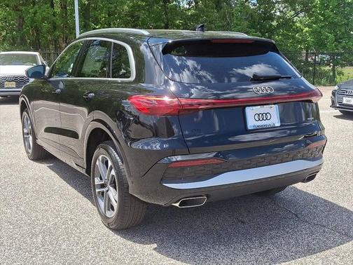 2025 Audi Q5 2.0T Premium