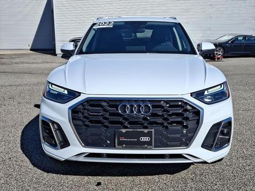 2022 Audi Q5 45 S line Premium Plus